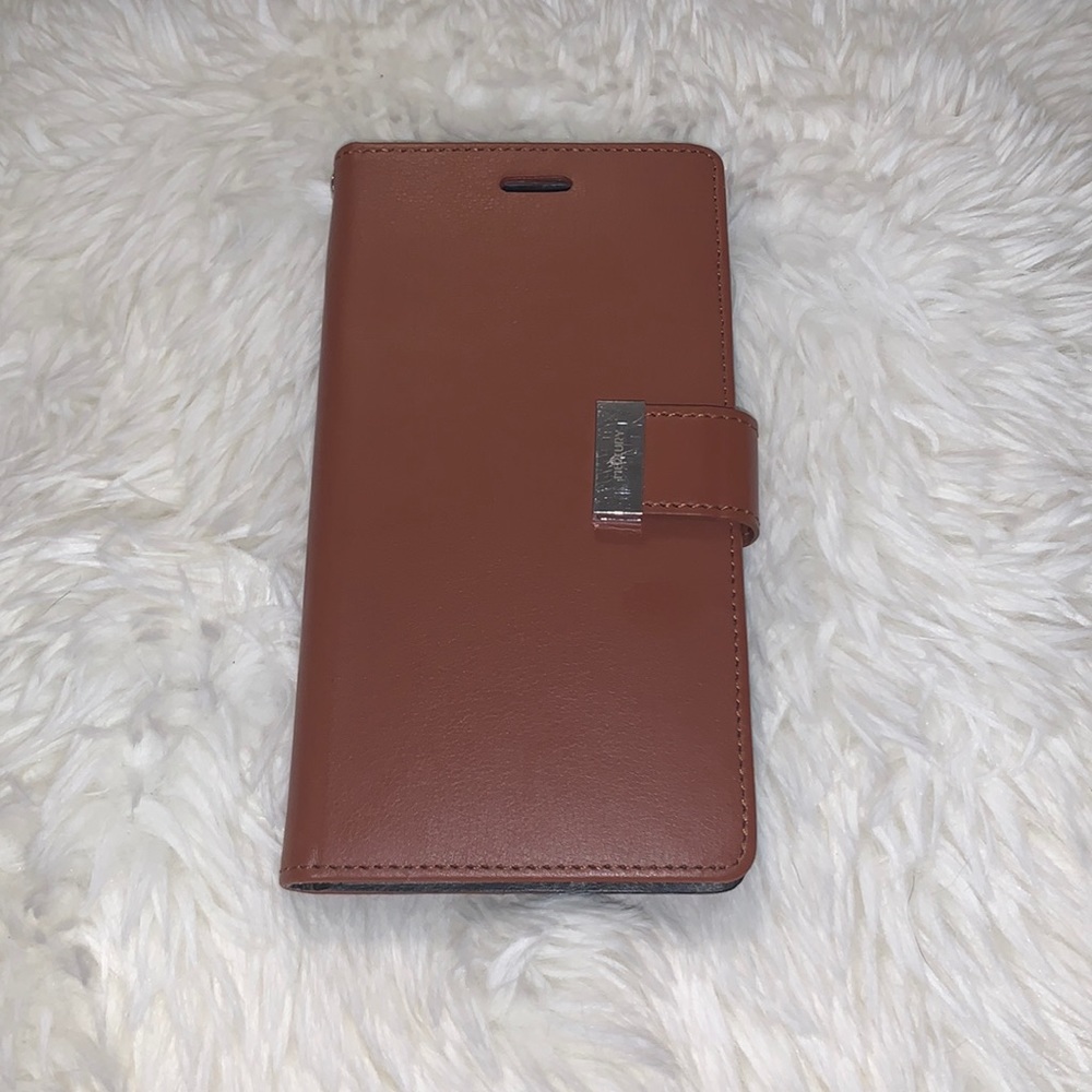• iPhone 8 Plus phone case and wallet •